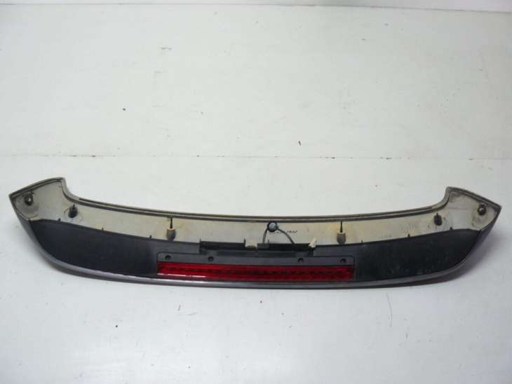 Mazda 323f SportIVe 2002r Spoiler Tylnej Klapy - Image 2
