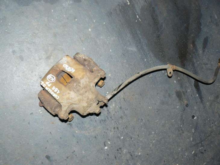 Toyota Corolla Verso 2002r Zacisk Hamulcowy P.P