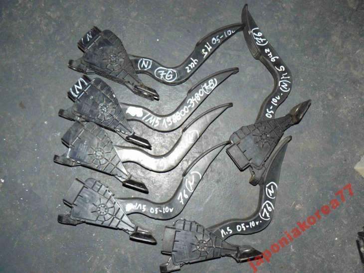 Mazda 5 2005 2006 2009 2010r Pedał Gazu