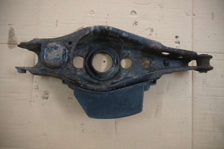 TOYOTA RAV4 RAV-4 III 2.2 D4D 2ADFTV 2006-2013R TYLNY WAHACZ LEWY LUB PRAWY 4874042010 , 4873042040 - obrazek 4