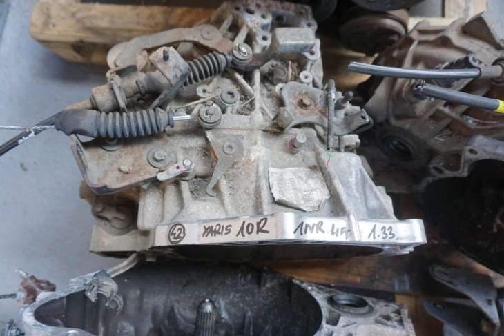 TOYOTA YARIS II LIFT SKRZYNIA BIEGÓW 6BIEGÓW 31115-0D090 NR.42 - obrazek 3