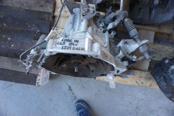 HONDA CIVIC VII SKRZYNIA BIEGÓW 1.6 BENZYNA D16V1 NR.27 - obrazek 2