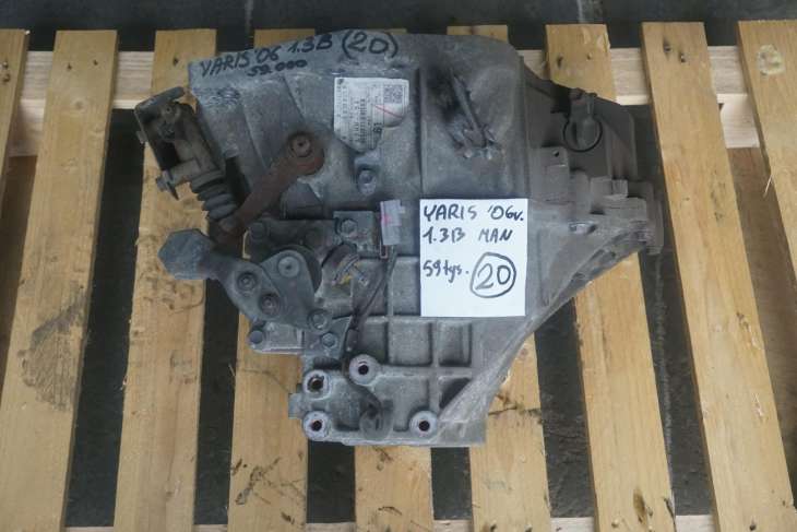 TOYOTA YARIS II SKRZYNIA BIEGÓW L9MH-D4 2006R 59tys C551