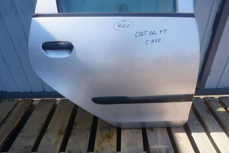 MITSUBISHI COLT VI Z30 2004-2008rok DRZWI PRAWE TYLNA KOLOR SREBNY A50 - obrazek 4