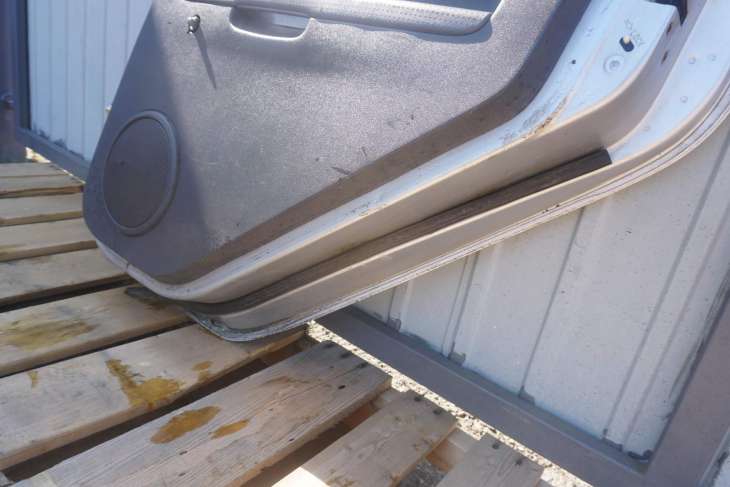MITSUBISHI COLT VI Z30 2004-2008rok DRZWI PRAWE TYLNA KOLOR SREBNY A50 - obrazek 14