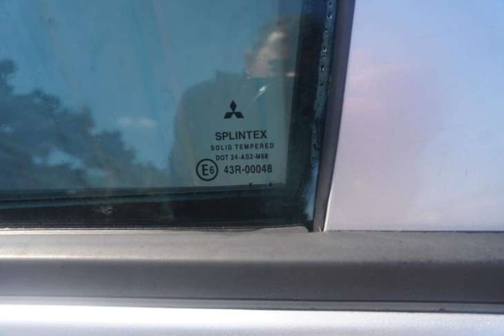 MITSUBISHI COLT VI Z30 2004-2008rok DRZWI LEWE TYLNE KOLOR SREBNY A50 - obrazek 3