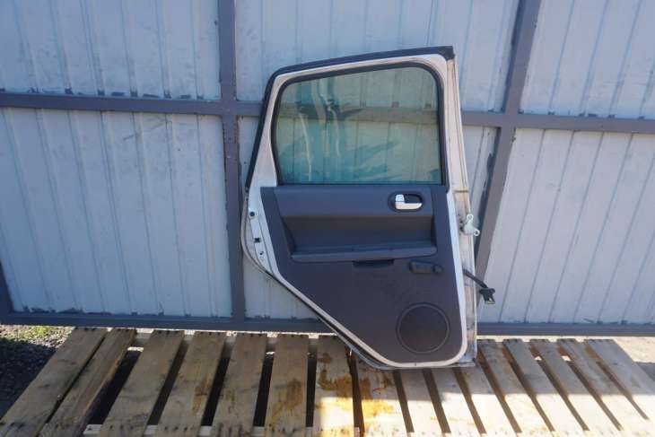 MITSUBISHI COLT VI Z30 2004-2008rok DRZWI LEWE TYLNE KOLOR SREBNY A50 - obrazek 14