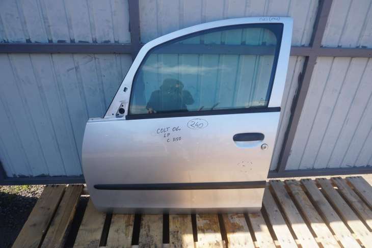 MITSUBISHI COLT VI Z30 2004-2008rok DRZWI LEWE PRZEDNIE KOLOR SREBNY A50 (Kopia) (Kopia)