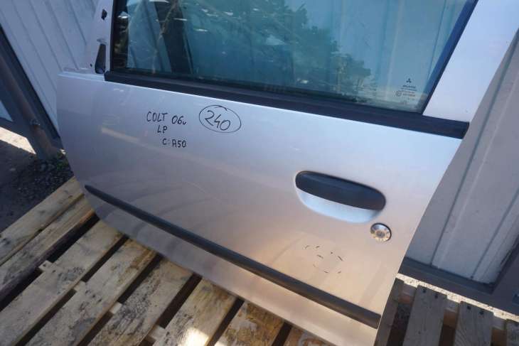 MITSUBISHI COLT VI Z30 2004-2008rok DRZWI LEWE PRZEDNIE KOLOR SREBNY A50 (Kopia) (Kopia) - obrazek 7