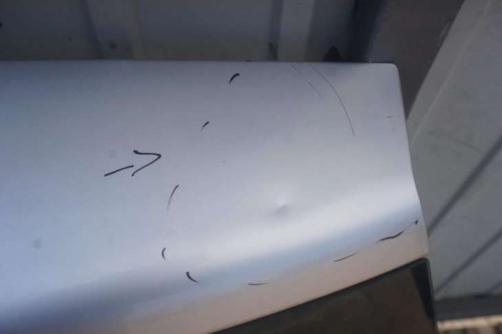 MITSUBISHI COLT VI Z30 2004-2008rok 5D KLAPA BAGAZNIKA SZYBA KOLOR SREBNY A50 - obrazek 11