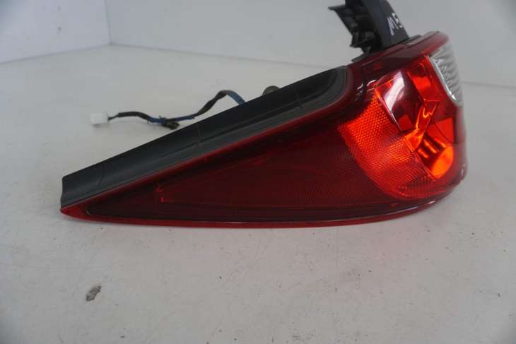 MAZDA 5 II CW LAMPA TYLNA LEWA BŁOTNIK C51351160 - obrazek 3