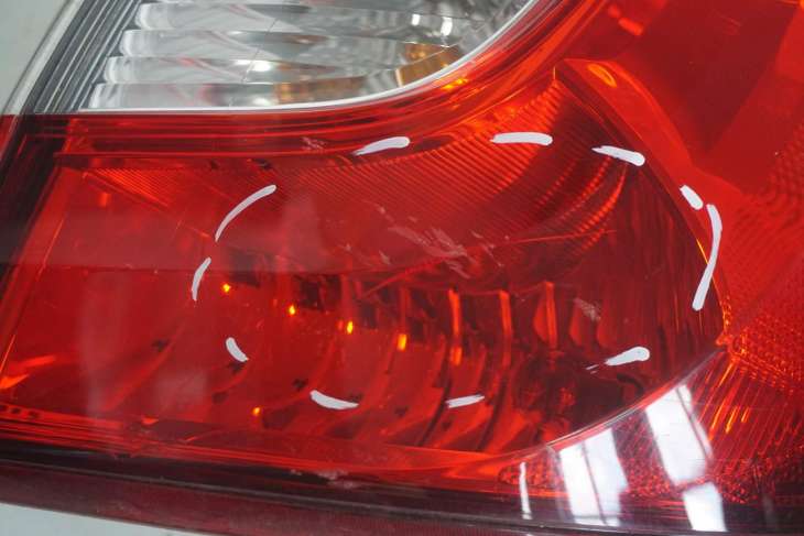 MAZDA 5 II CW LAMPA TYLNA PRAWA BŁOTNIK C513-508E1 - obrazek 5