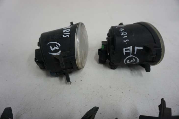 TOYOTA YARIS II HALOGENY 81210-0D041 81220-0D041 81482-0D110 81481-0D100 - obrazek 6
