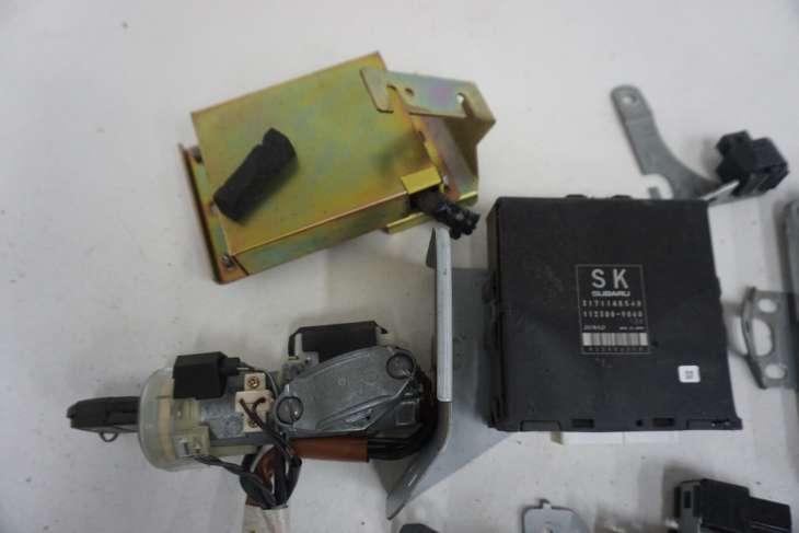 SUBARU IMPREZA GG GD STEROWNIK SILNIKA 22611AL242 31711AK540 - obrazek 3