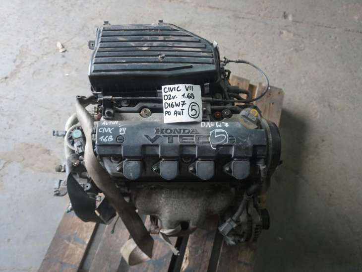 HONDA CIVIC VII 2002R SILNIK 1.6B D16W7