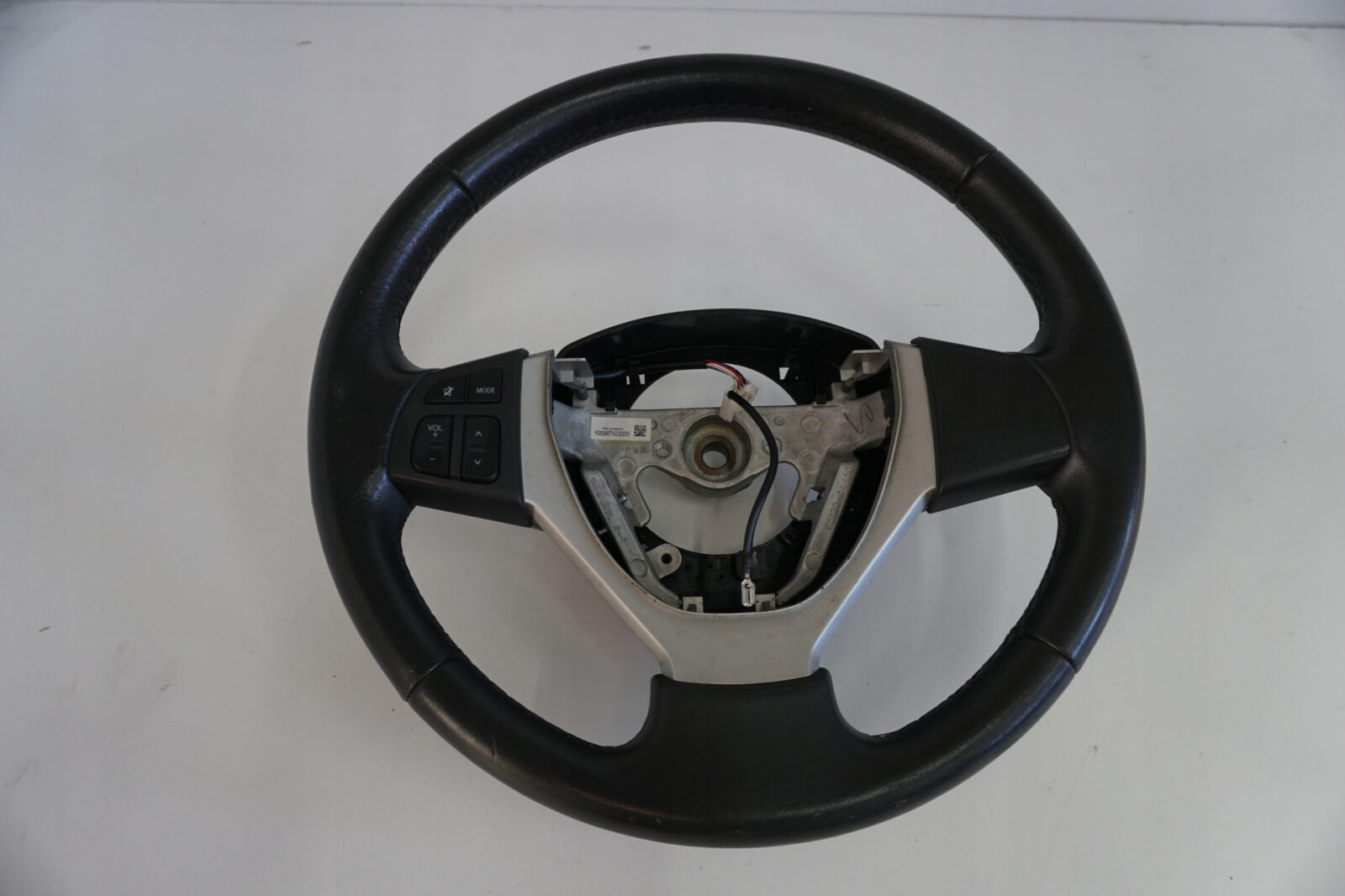 Suzuki Swift Mk7 IV Kierownica Skóra 2012rok Nr.81