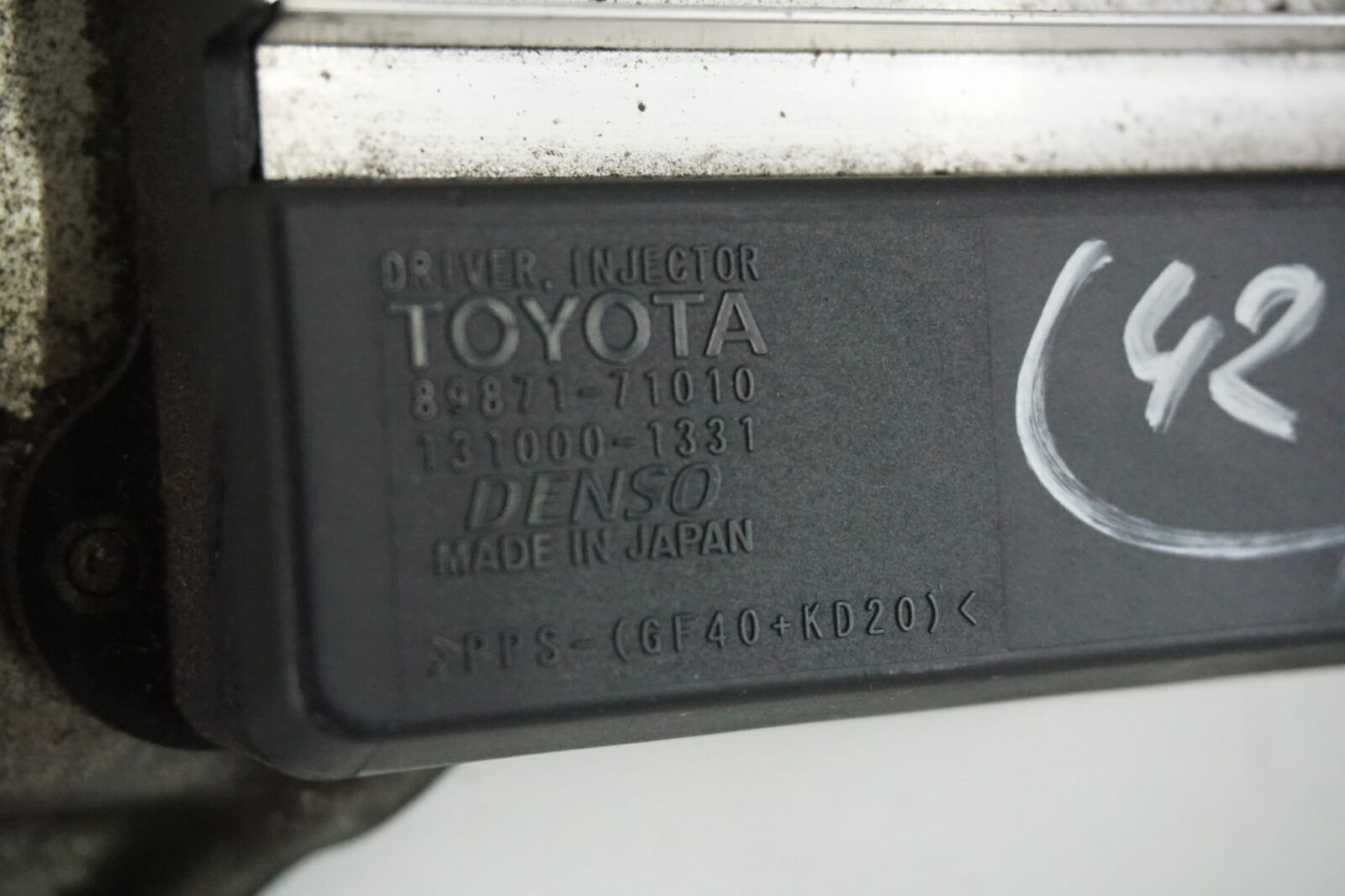 Toyota Avensis T25 Sterownik Wtryskiwaczy 89871-71010 - obrazek 2
