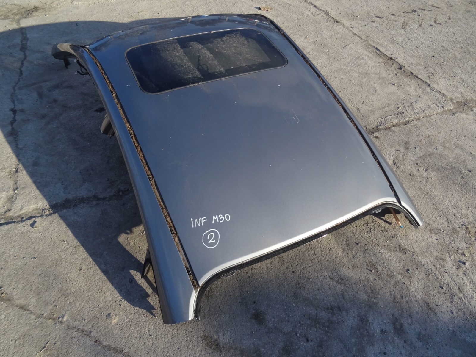 Infiniti M30 M35 M37 2011r Dach Kołor K51