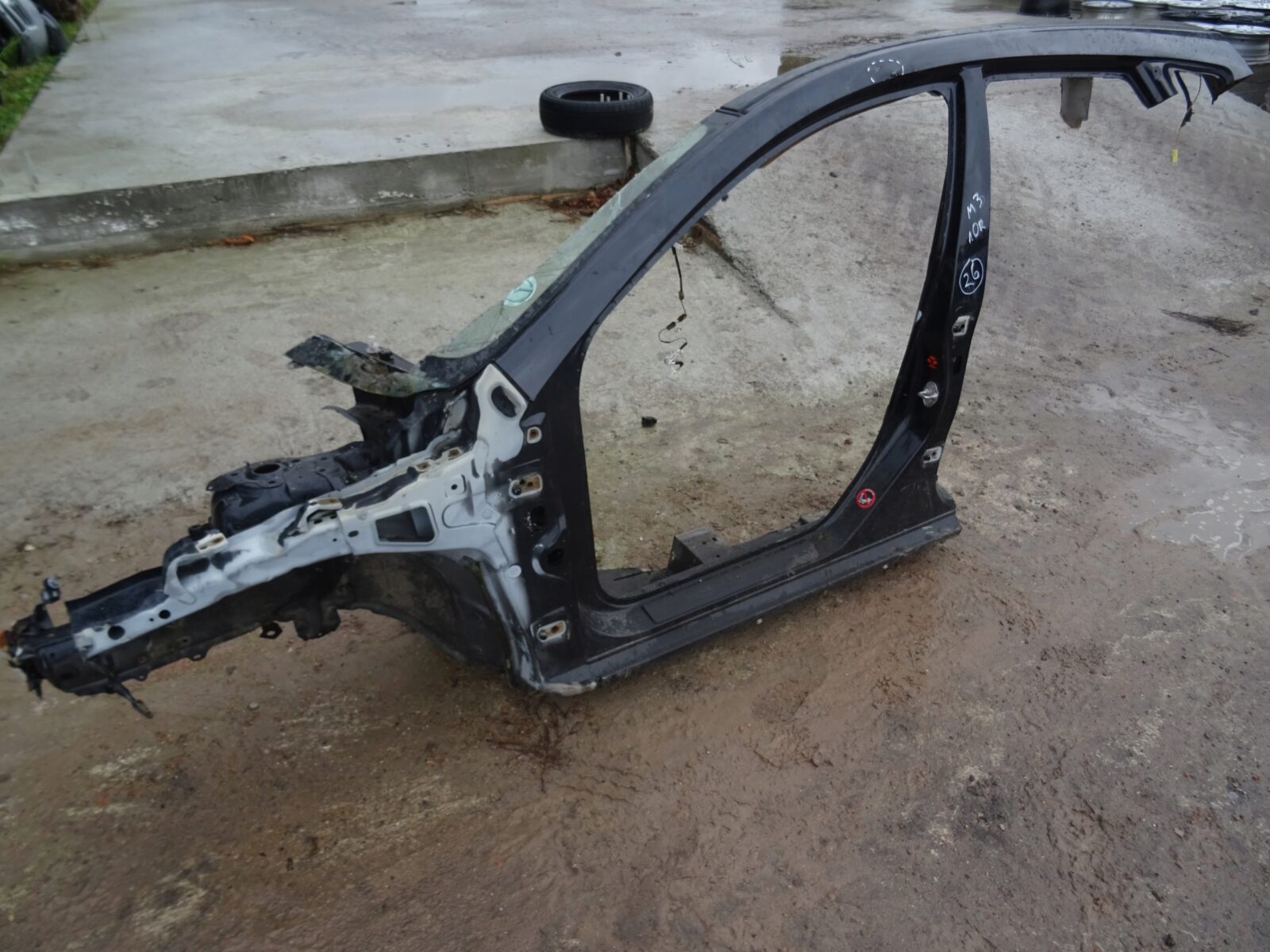 Mazda 3 Bl 2010r Próg Lewy Słupek Fartuch Bok