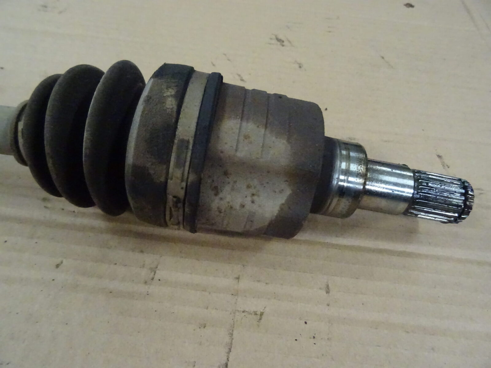 Suzuki Swift Mk6 III Półoś Przegub 44102-62j21 Nr.72 - obrazek 2