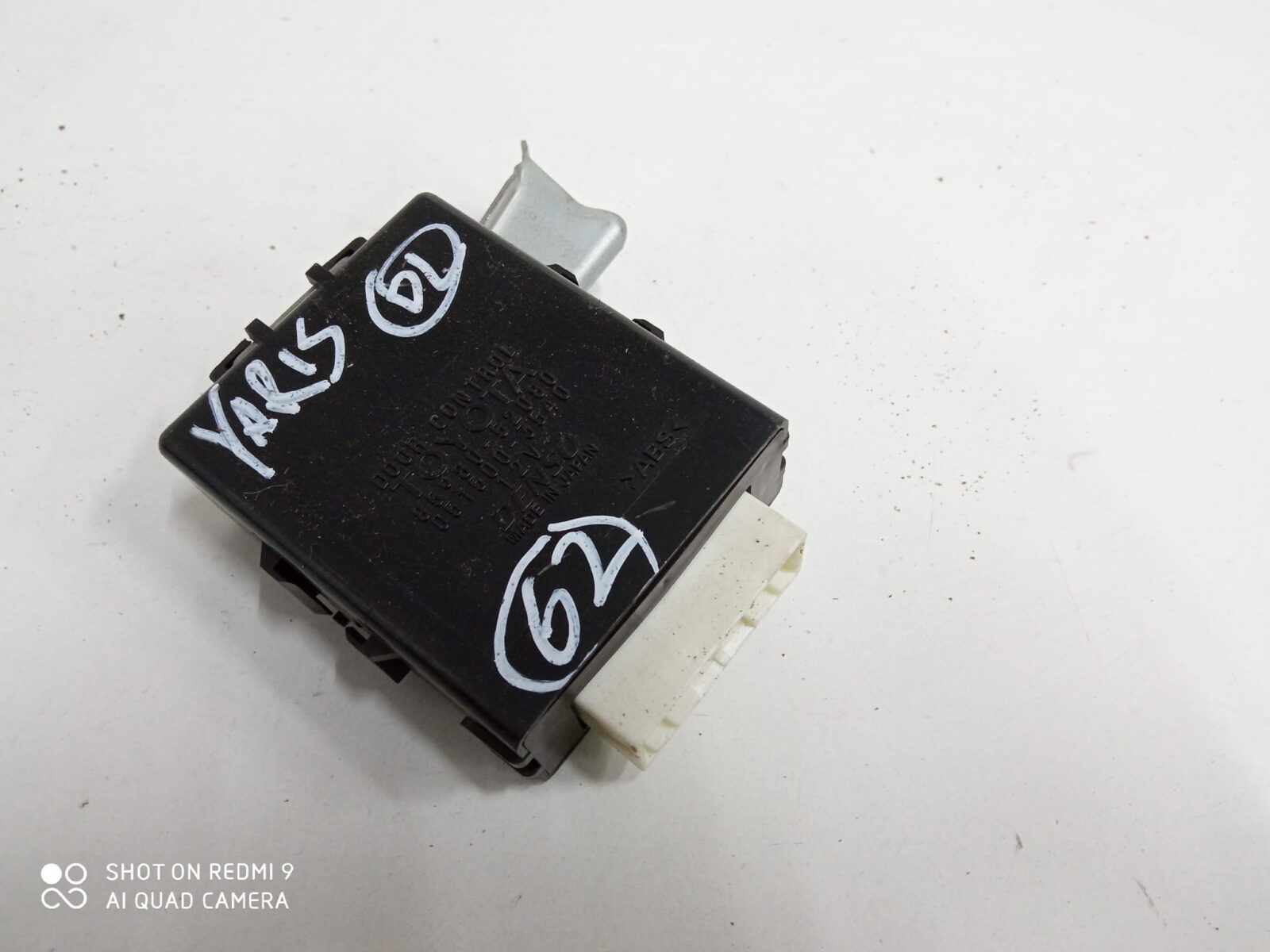 Toyota Yaris I Moduł Sterownik Zamka Drzwi 85980-52080