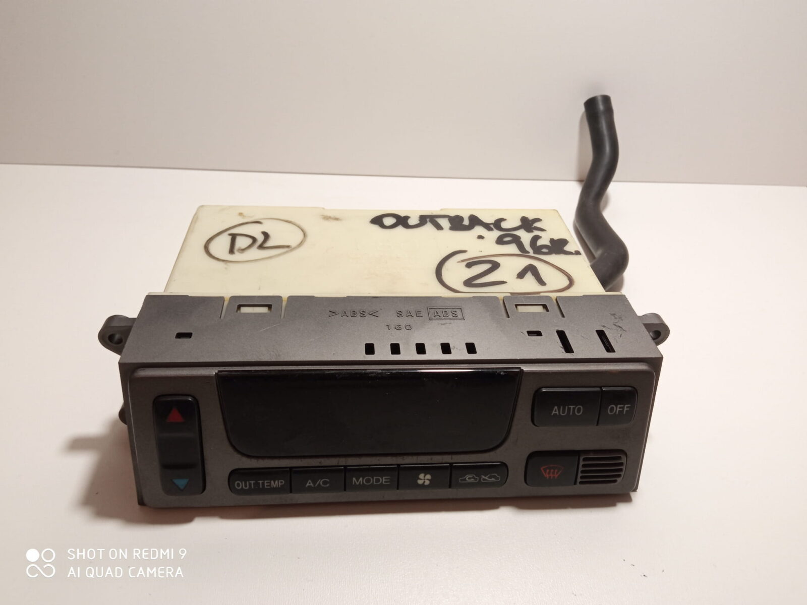 Subaru Legacy Outback 1996r Panel Nawiewu Klimatyzacji 72311 Ac180