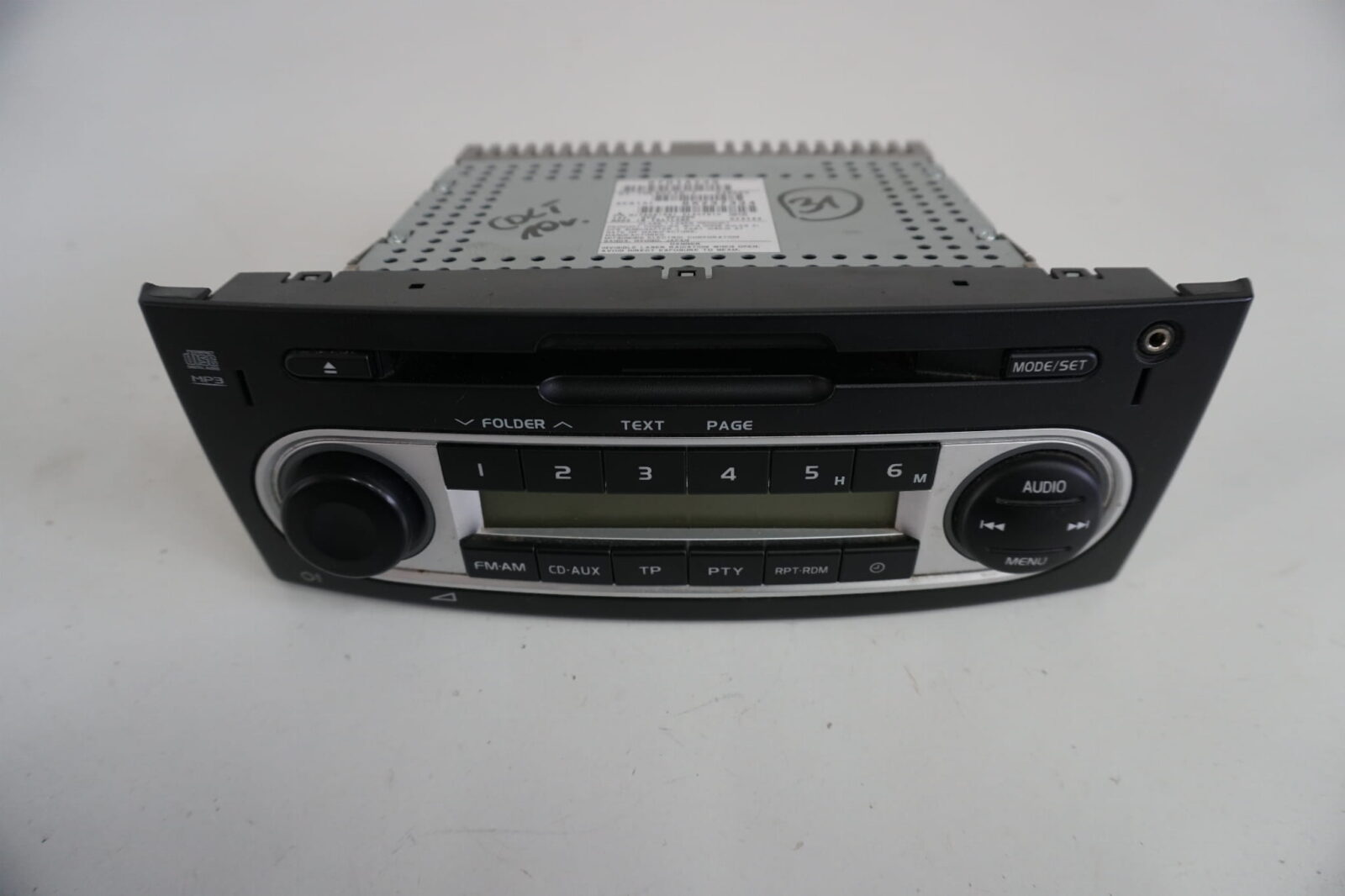 Mitsubishi Colt VI Radioodtwarzacz 8701a239