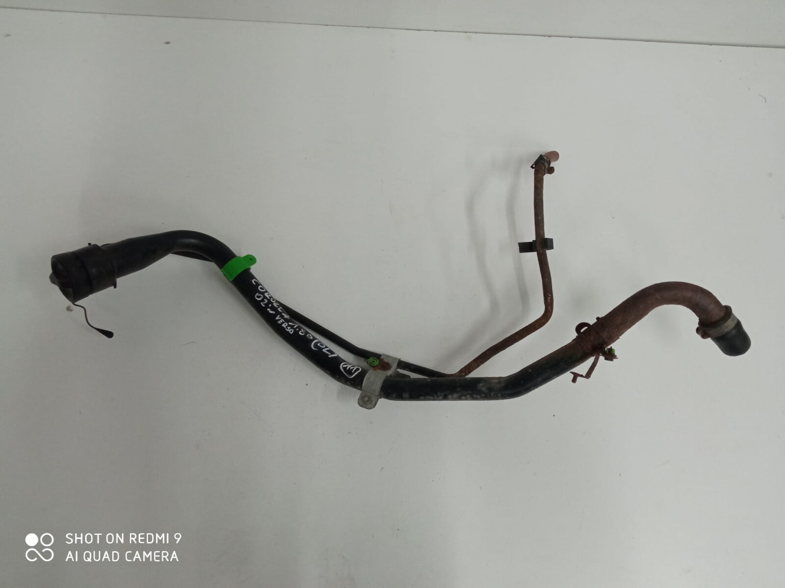 Toyota Corolla Verso 2002r 1.8b Rura Wlewu Paliwa