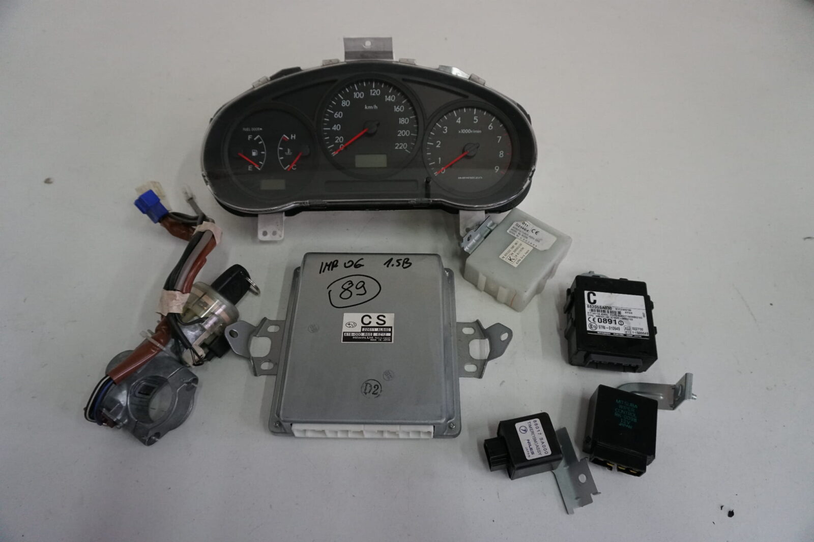 Subaru Impreza Gg Gd Sterownik Silnika 22611al840