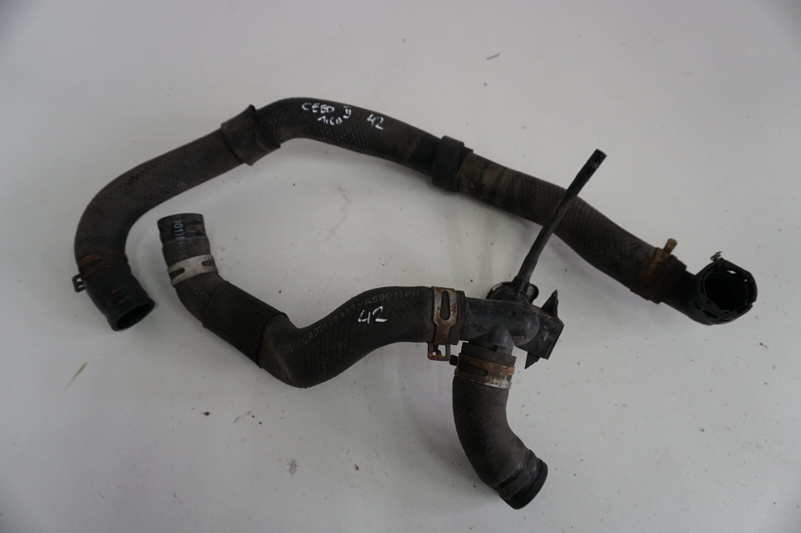 Kia Ceed II Przewódy Chłodnicy 25412-A5900