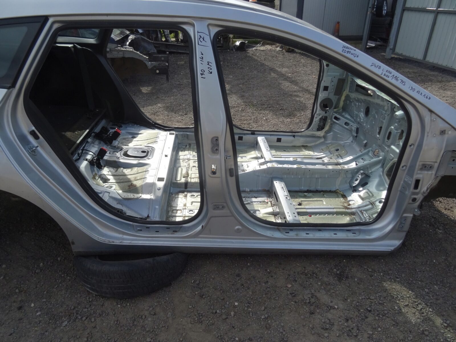 Hyundai I30 II Kombi Próg Prawy Słupek Rah