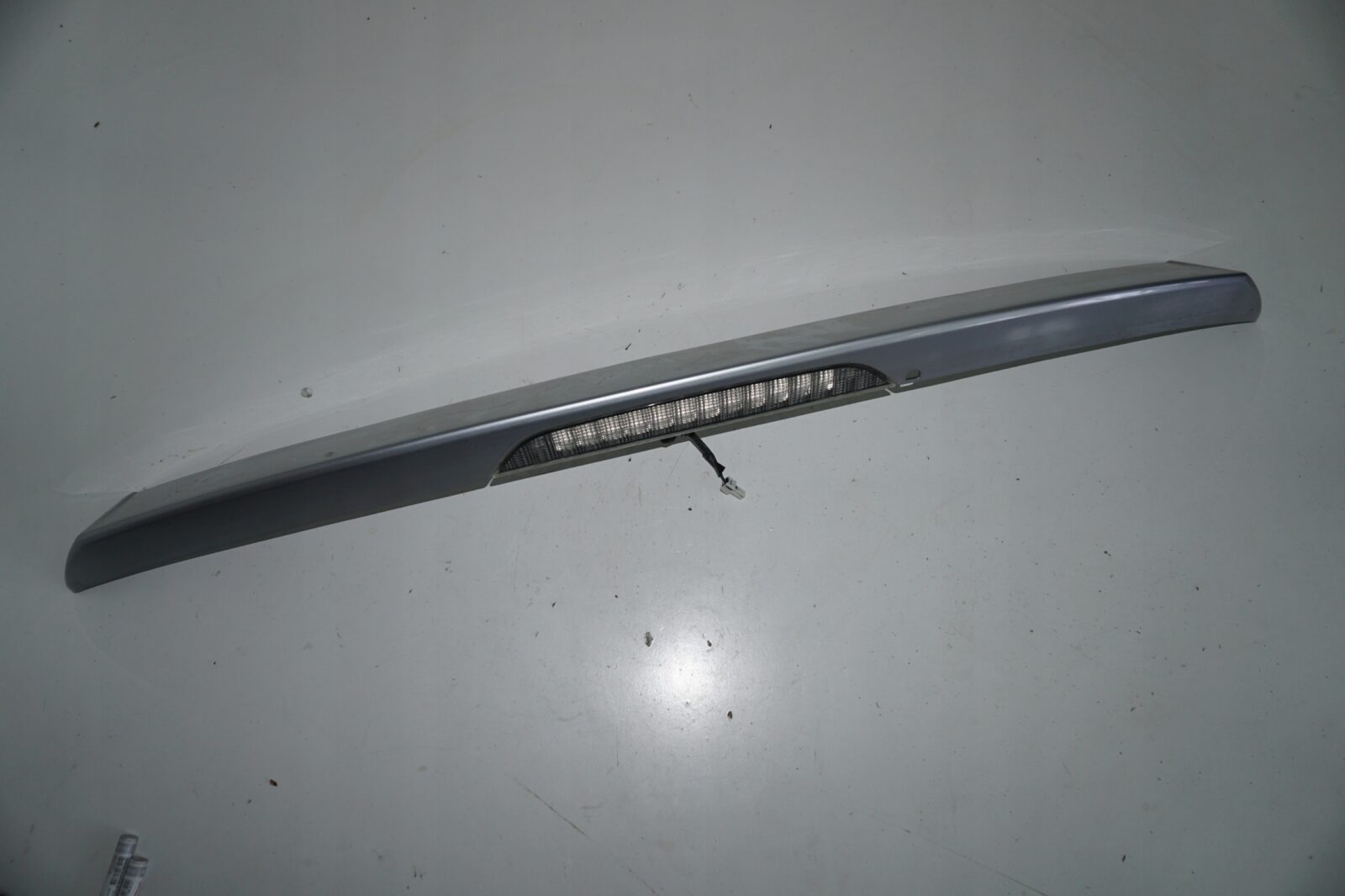 Mitsubishi Outlander II Spoiler Klapy Bagażnika