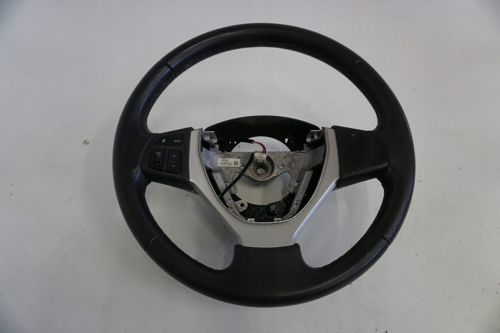 Suzuki Swift Mk7 IV 2012r Kierownica Skóra Nr.73