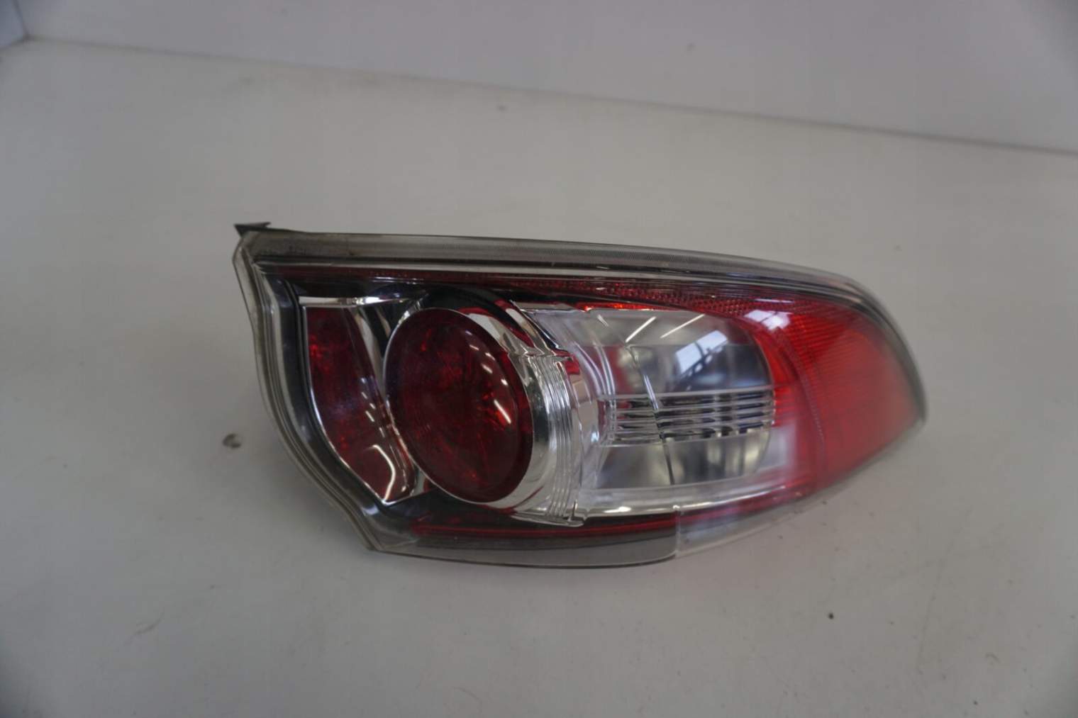 Mazda 3 Bl 2008-2012r Lampa Lewa Tylna Hb
