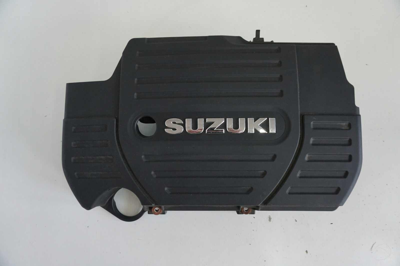 Suzuki Swift Mk7 IV Osłona Pokrywa Silnika 54l-A01