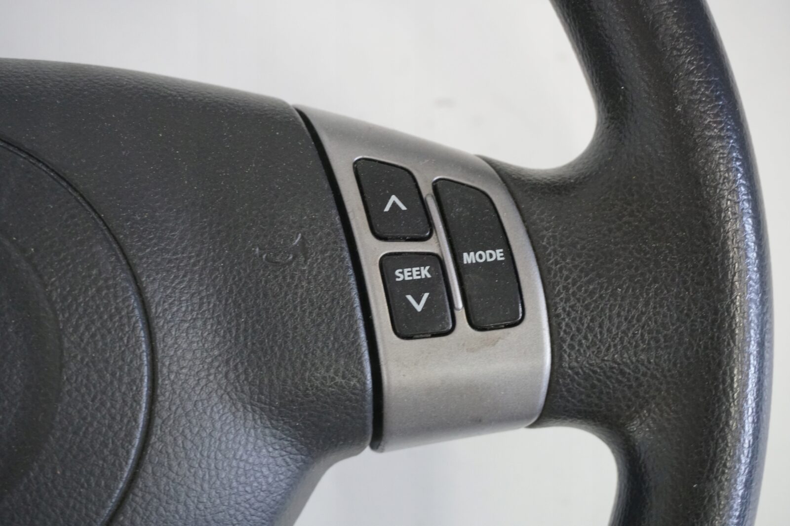 Suzuki Swift III Mk6 Kierownica Poduszka Nr.106 - obrazek 4