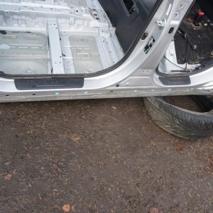 Hyundai IX35 Próg Słupek Lewy Rah