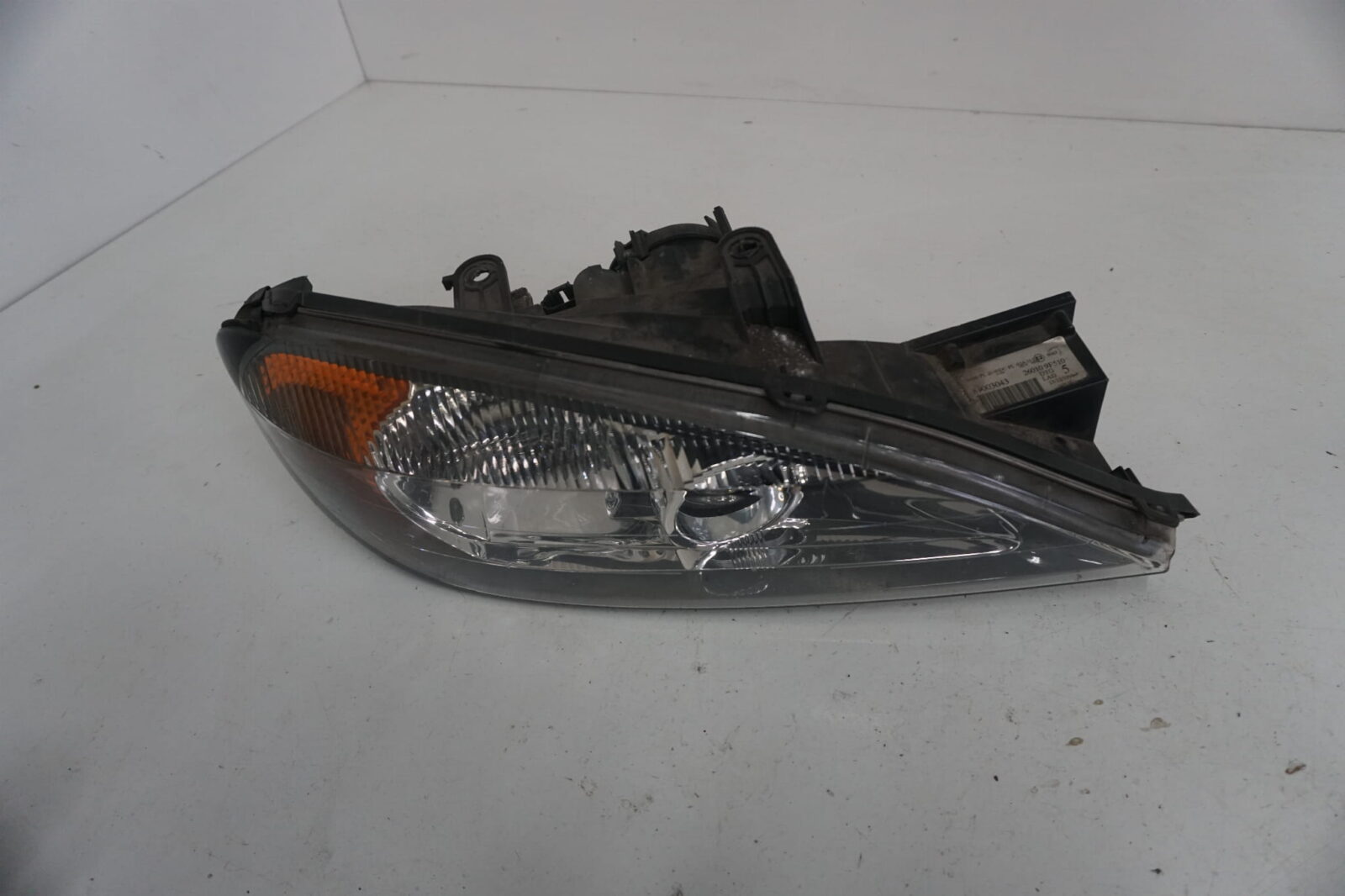Nissan Primera P11 Lampa Prawa Przednia Xenon 260109f510