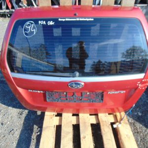 Subaru Forester II Lift Klapa Bagażnika 33j Szyba