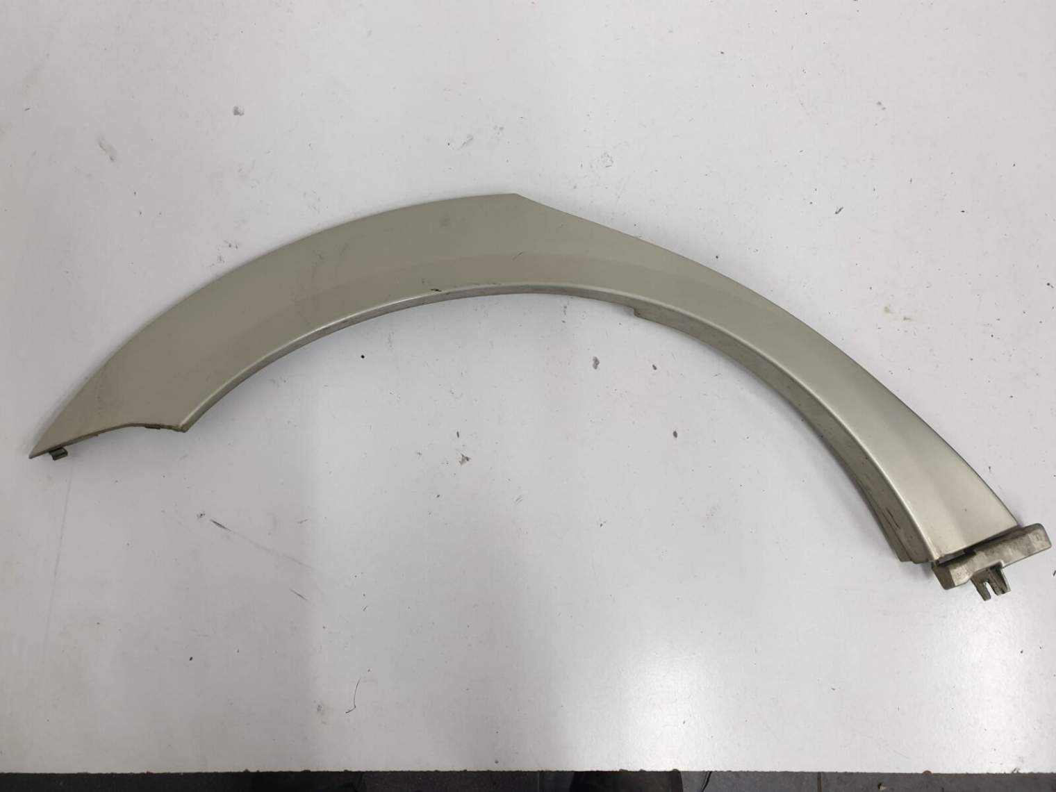 Subaru Outback III Bl 2004-2009r Listwa Nakładka Błotnika Prawa Tylna Tyl D6h