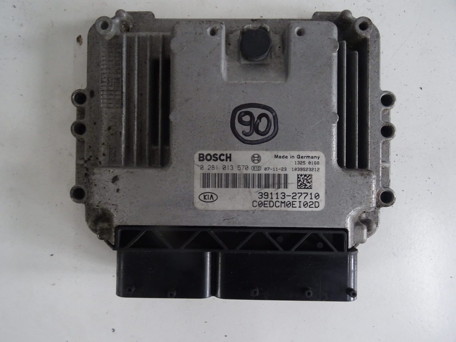 Ceed I 08r 2.0crdi Komputer 39113-27710, 0281013570