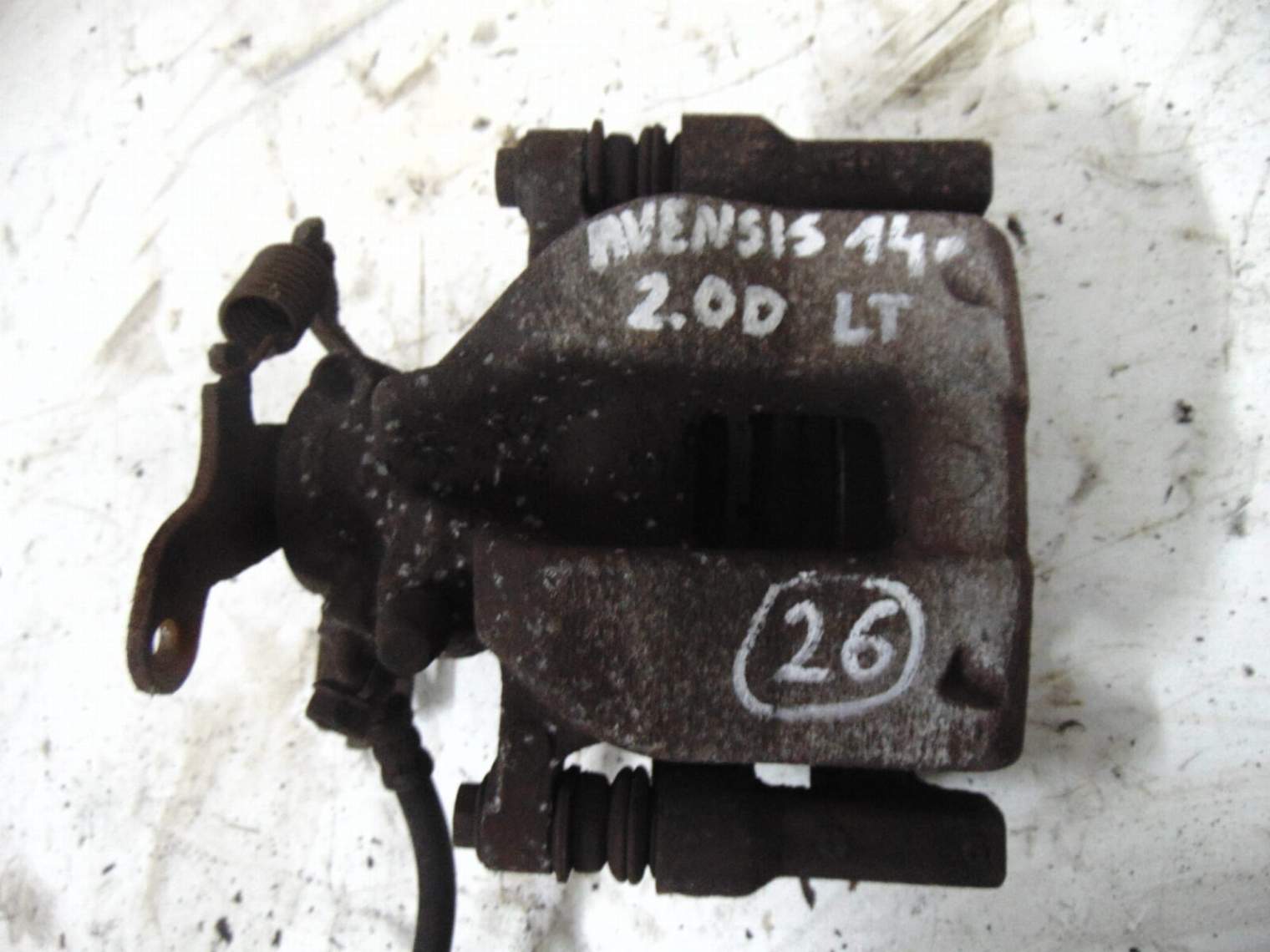 Toyota Avensis T27 2.0d D4d 2014r Sedan Lewy Tylny Zacisk Hamulcowy 4785005030 ; 4782209041