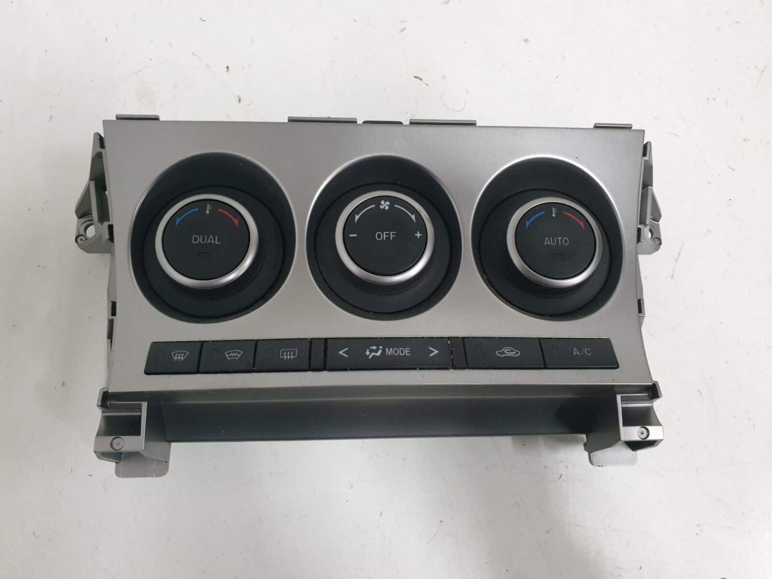 Mazda 3 Bl Panel Nawiewu Klimatyzacji Bbt361190n