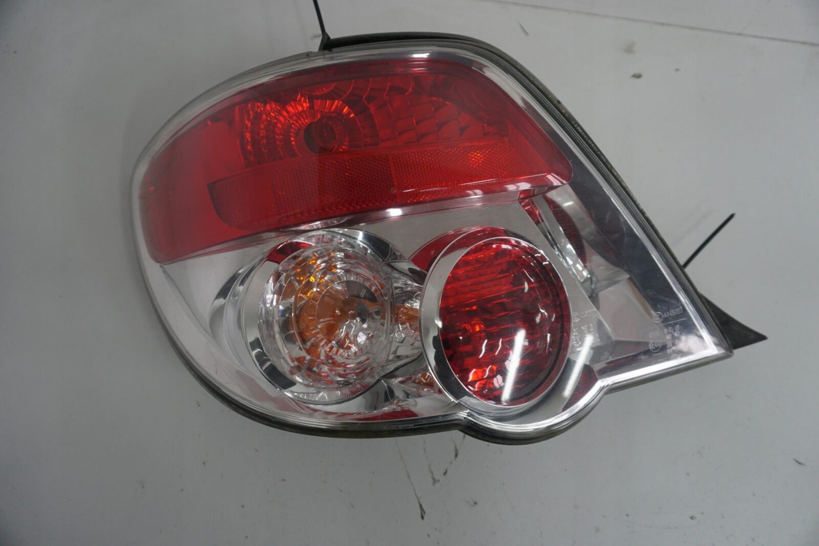 Subaru Impreza Gg Lift Lampa Lewa Tylna Europa 84201fe680 ; 84201fe681