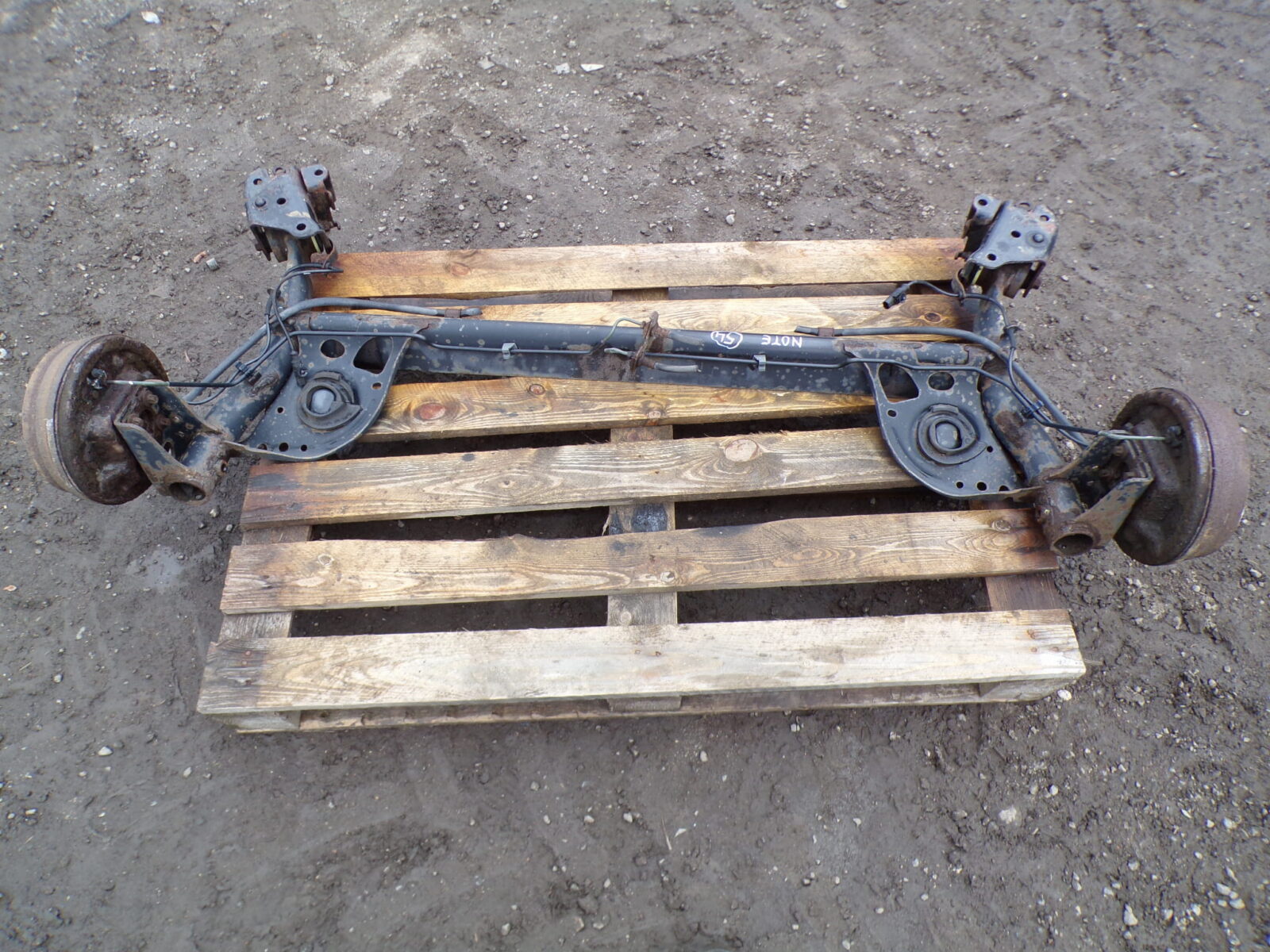 Nissan Note E11 Belka Zawieszenia Tylna Os Piasta Nr54 55501bc64b