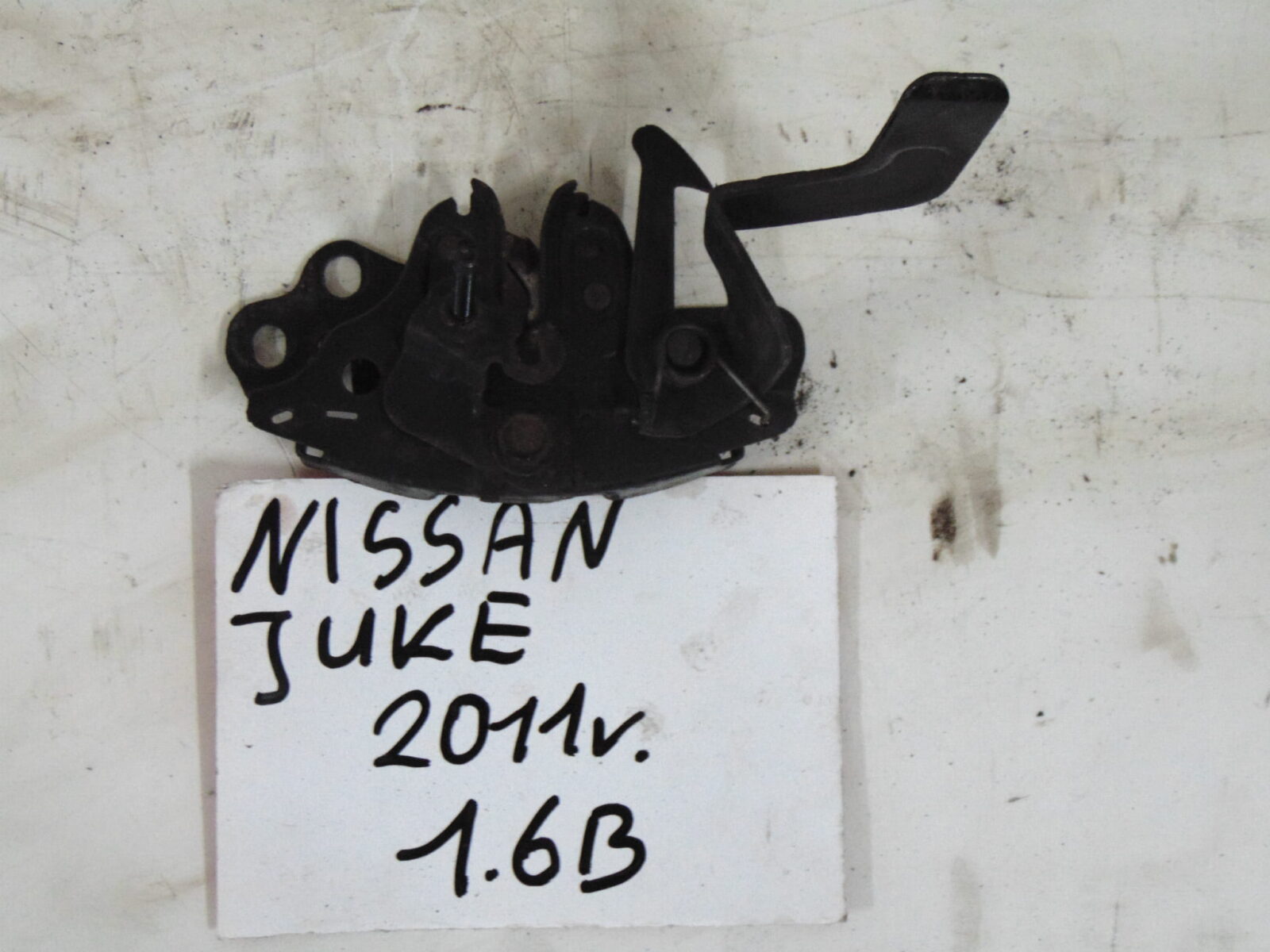 Nissan Juke F15 Zamek Maski Uk
