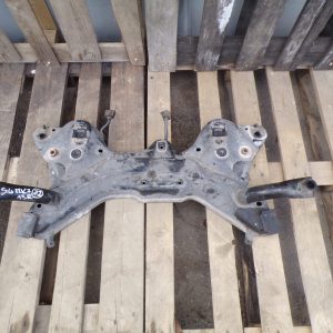 Suzuki Swift Mk7 IV Sanki Belka Zawieszenia Przedniego 45810-68l00