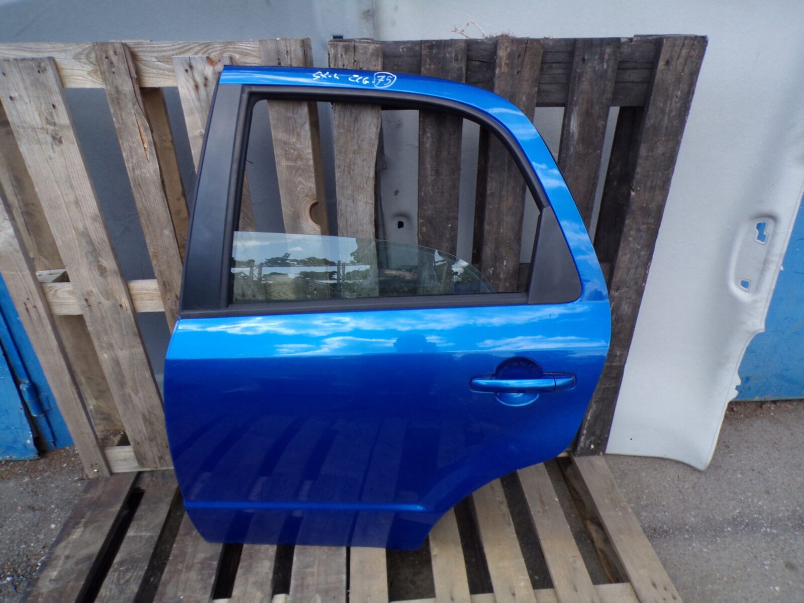 Suzuki Sx4 Drzwi Lewe Tylne Zcg Listwa Nr.75