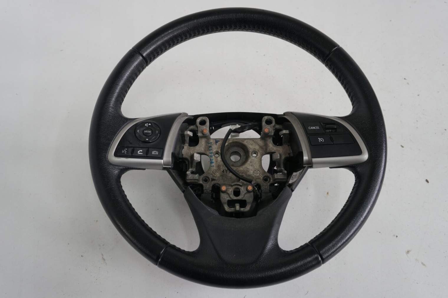 MITSUBISHI ASX III LIFT KIEROWNICA SKÓRA 4400A637XA MULTIFUNCYJNA 2014rok