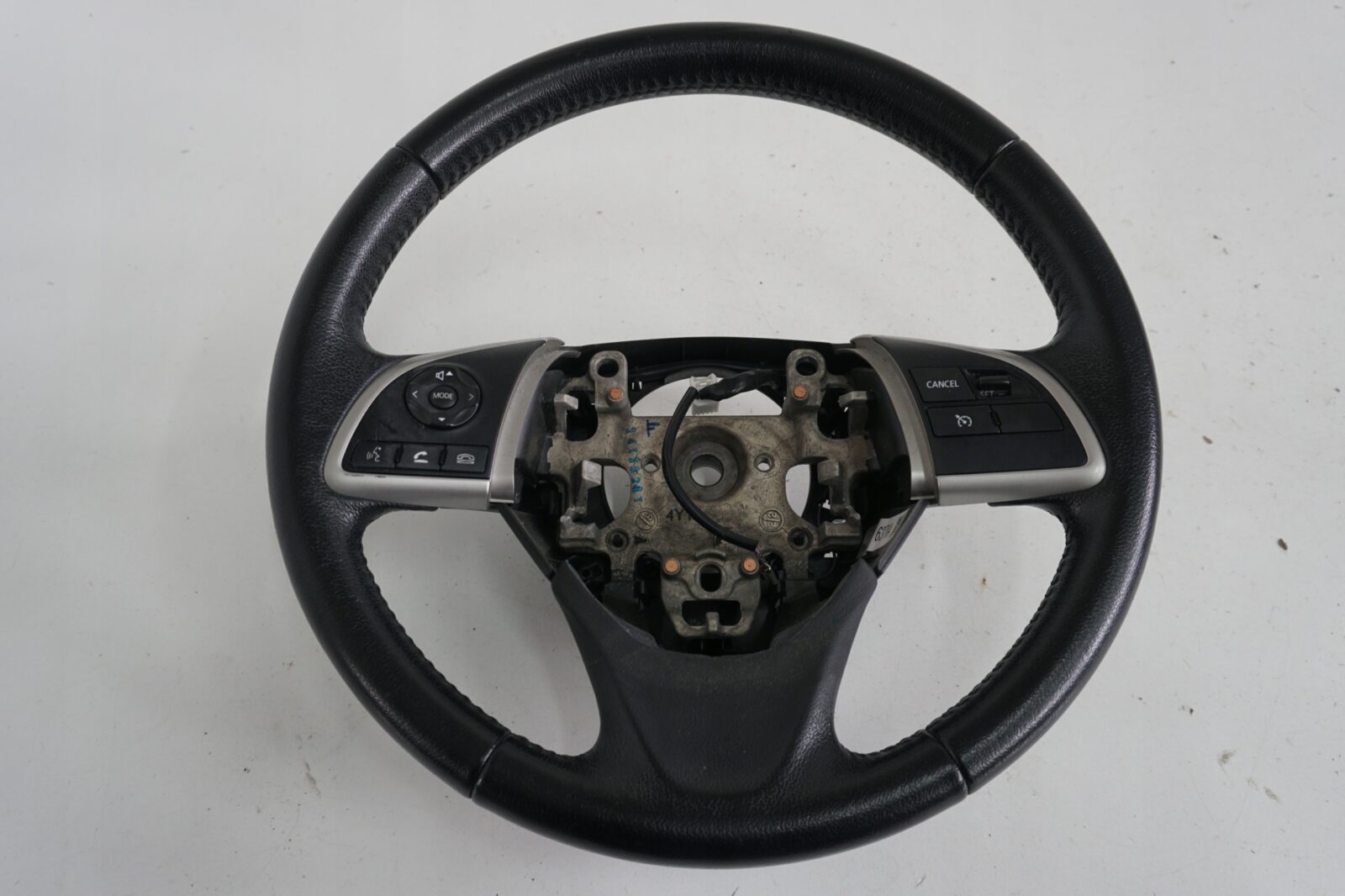 MITSUBISHI ASX III LIFT KIEROWNICA SKÓRA 4400A637XA MULTIFUNCYJNA 2014rok